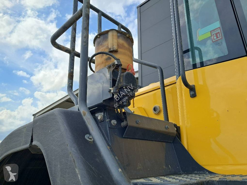 Pala Komatsu WA480-8