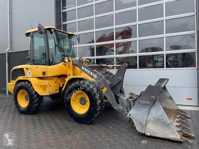 Nakladač Volvo G