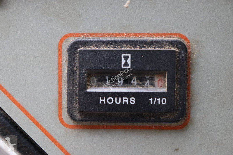 Shovel Thomas 153