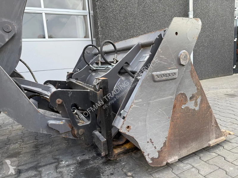 Nakladač Volvo G