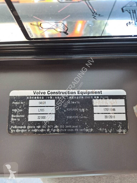 Pá carregadora Volvo L 105