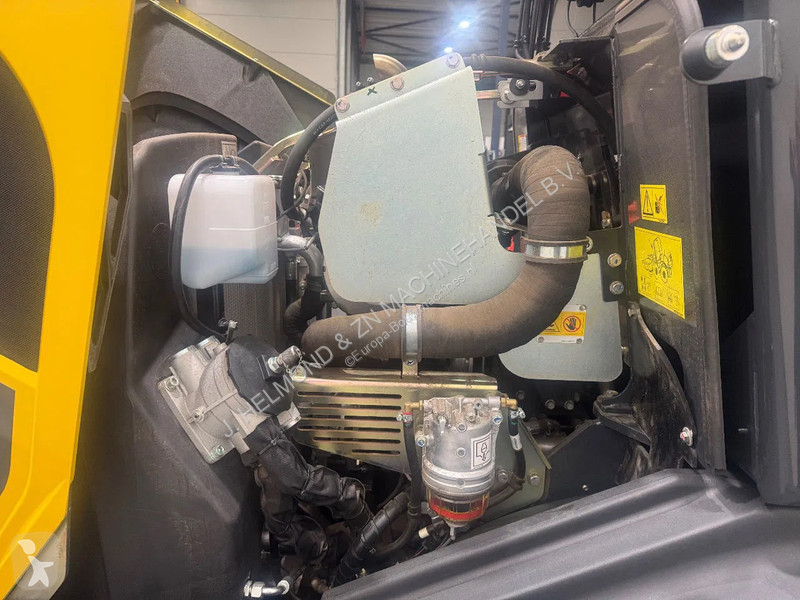Chargeuse Komatsu WA80M-8E0 DEMO