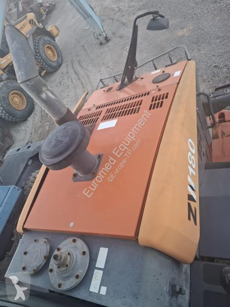 Chargeuse Hitachi