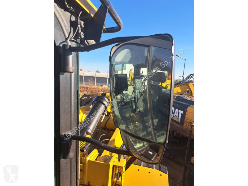Nakladač Caterpillar 972