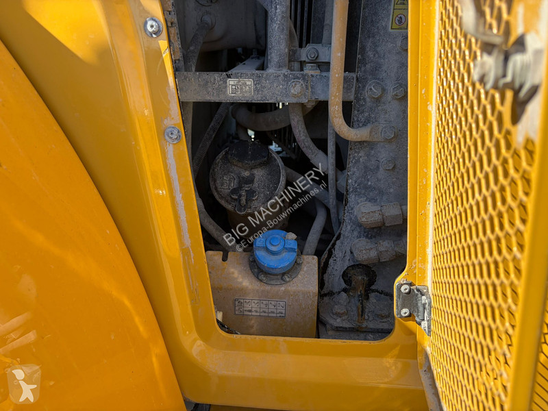 Chargeuse Caterpillar M