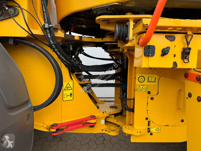 مُحمّلة Volvo - 3rd Function / Quick Coupler