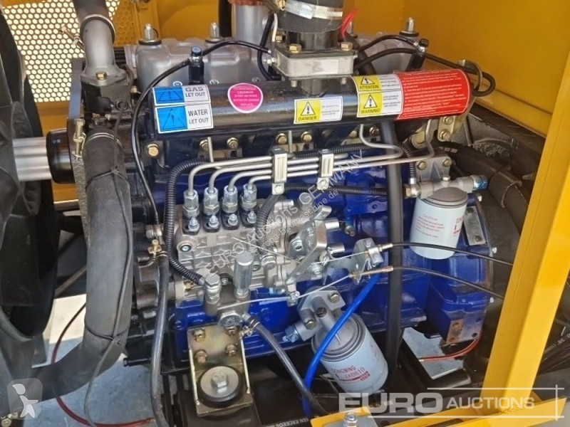 Nakladač  HJ938