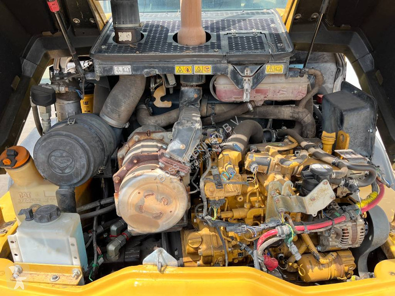 Nakladač Caterpillar M - Quick Coupler /...