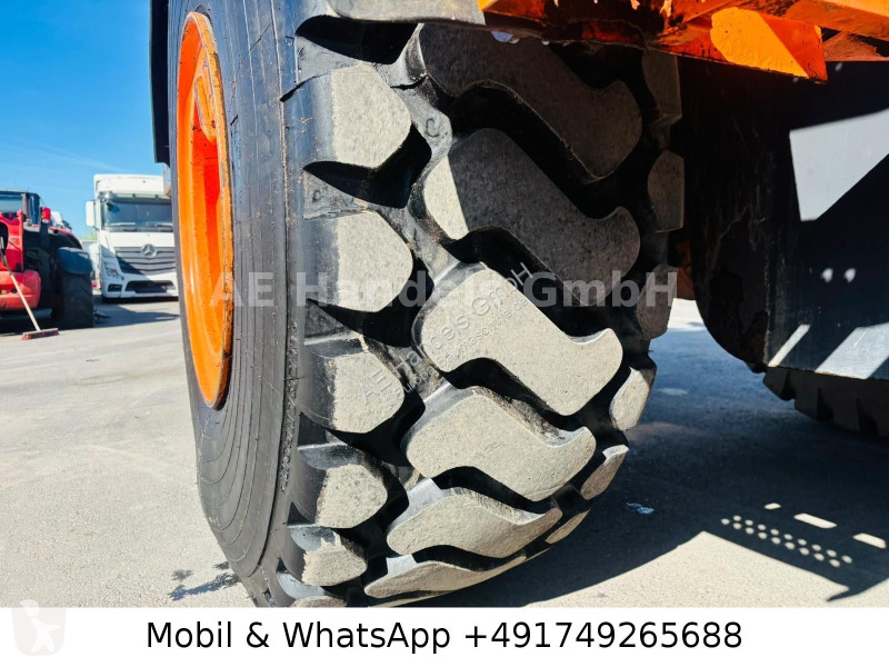 Фронтальный погрузчик Doosan...