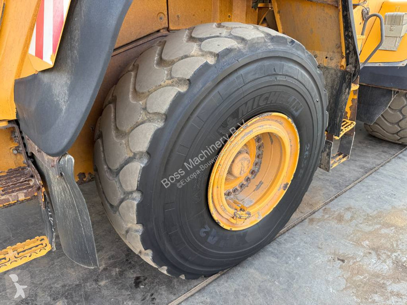 مُحمّلة Volvo - Automatic Greasing / Camera