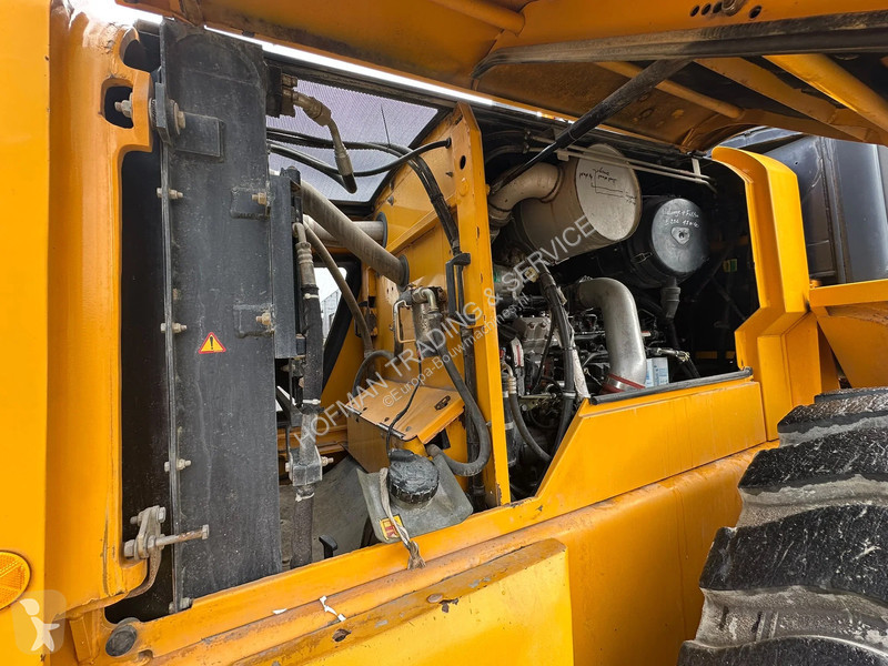 Læssemaskine JCB