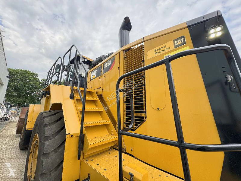 Nakladač Caterpillar 988 K 2018