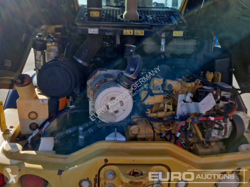 Chargeuse Caterpillar 908M