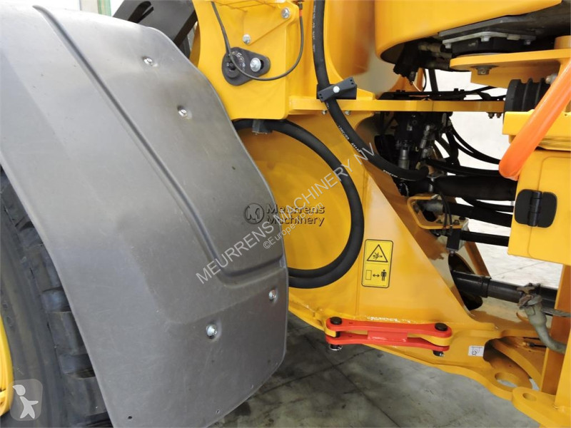 مُحمّلة Volvo New Bucket + Tyres