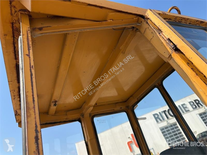 Pala cargadora  FL7 Crawler Loader