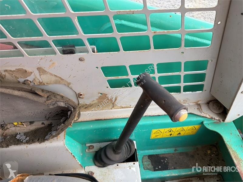Pala cargadora IHI 2026 Skid Steer Loader
