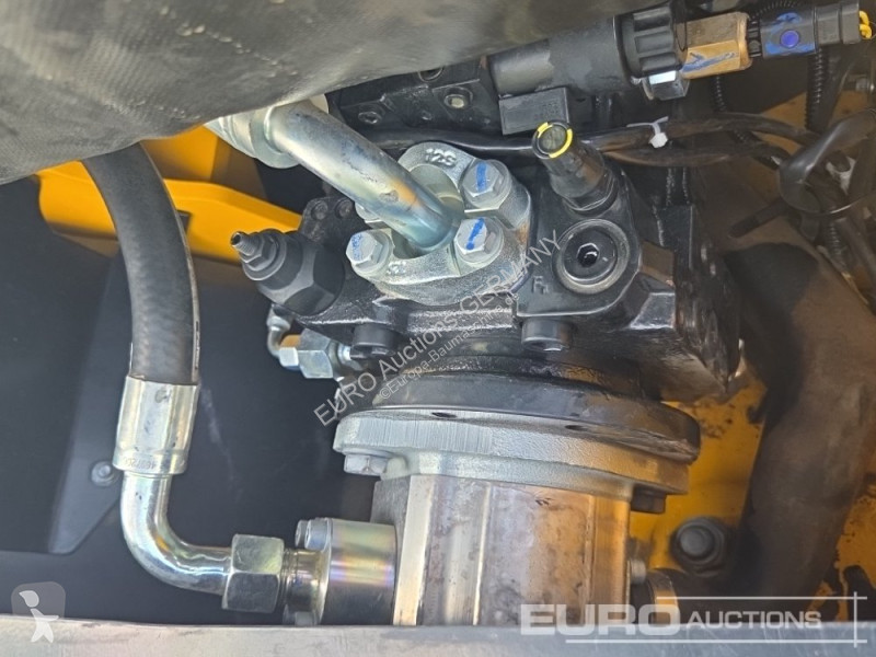 Lastare JCB 409