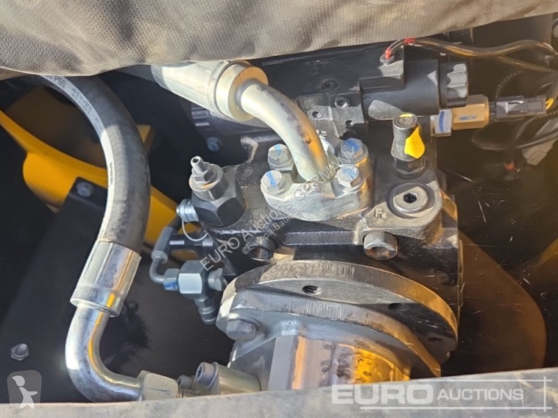 Lastare JCB 409