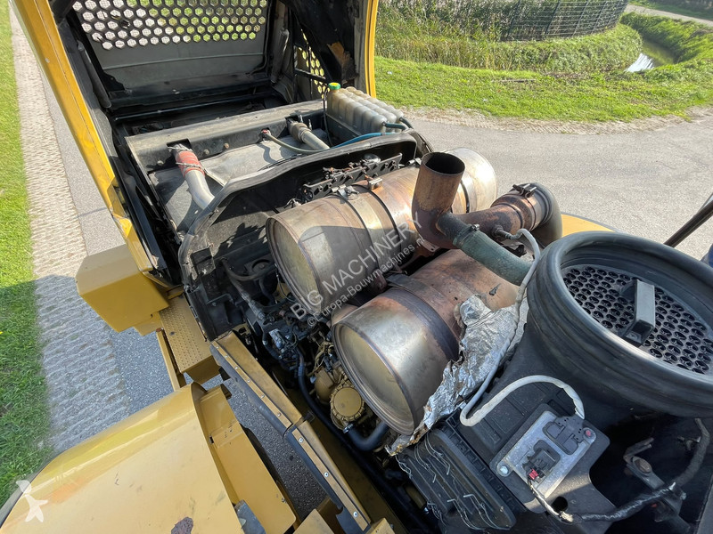 Chargeuse Caterpillar 972M XE