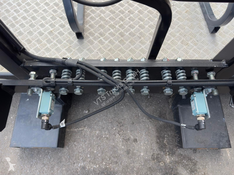 Chargeuse Manitou MT 1335 HA Easy 75D Funk/...