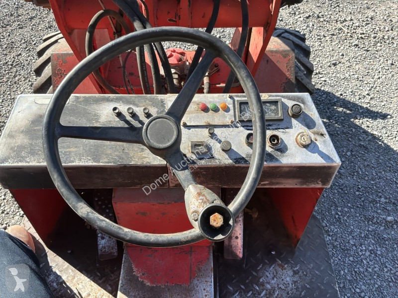 Chargeuse Schäffer 548