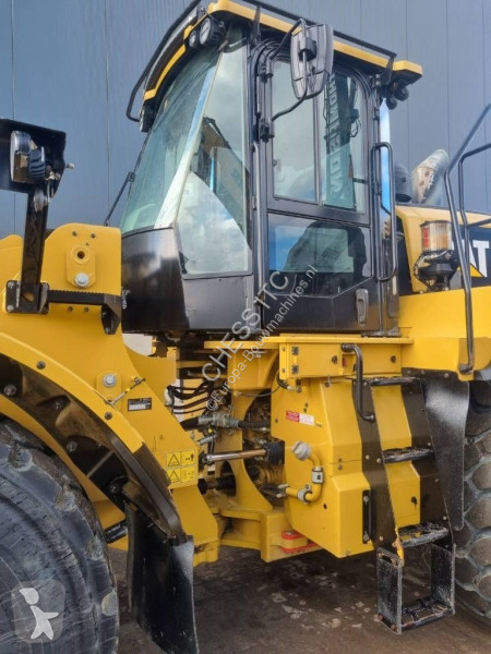 Shovel Caterpillar 972 M  --  LIKE NEW  --...