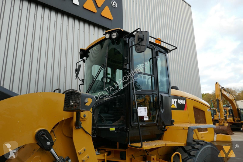 Pala Caterpillar M