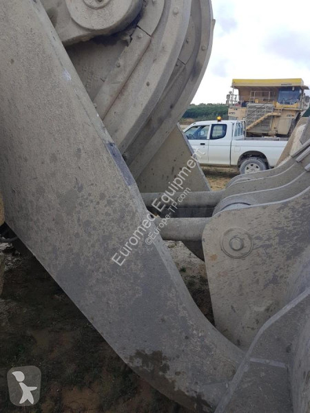 Shovel Caterpillar