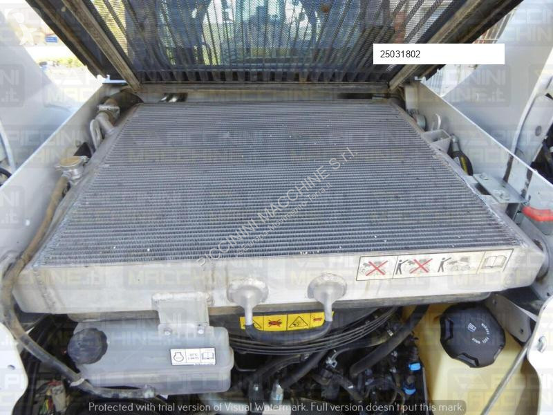 Shovel Bobcat T66 HF