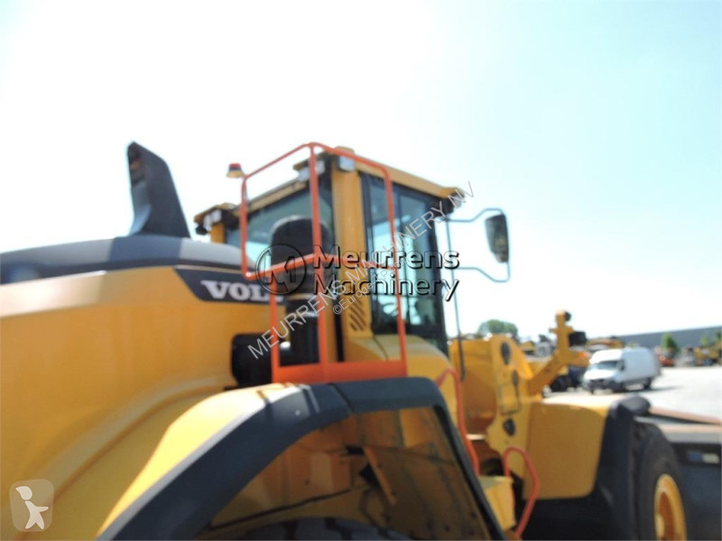Nakladač Volvo L150H