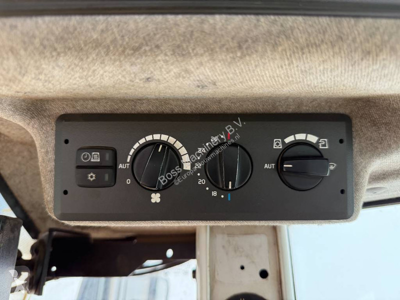 Shovel Volvo L220G - German Machine / 3rd Function