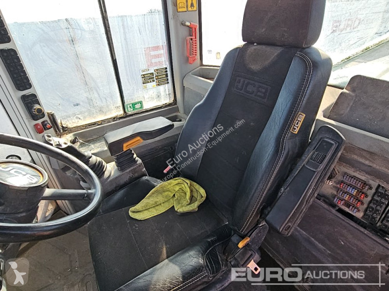 Nakladač JCB 437HT