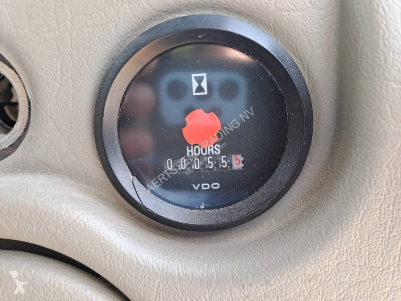 Pá carregadora Volvo L 105