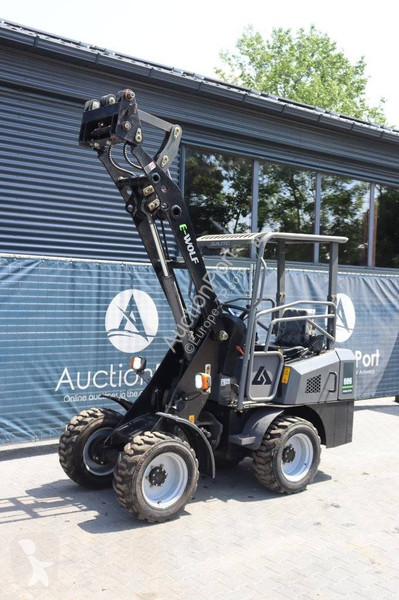 Shovel Aolite 606