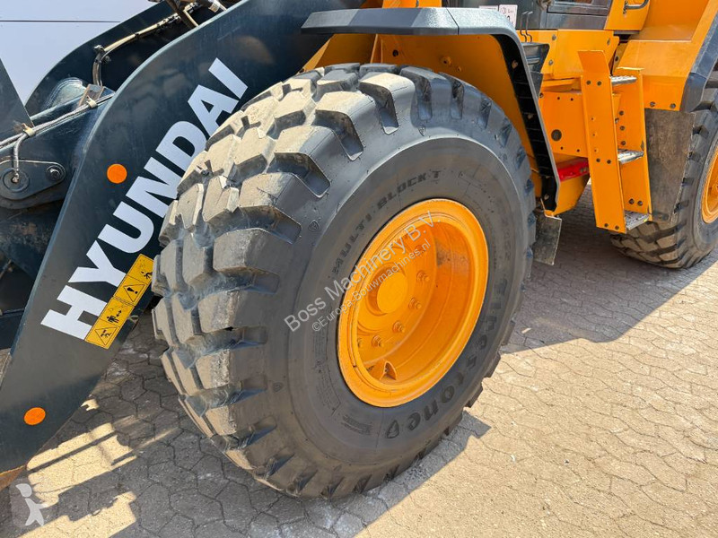 مُحمّلة Hyundai HL940A - Weight System /...
