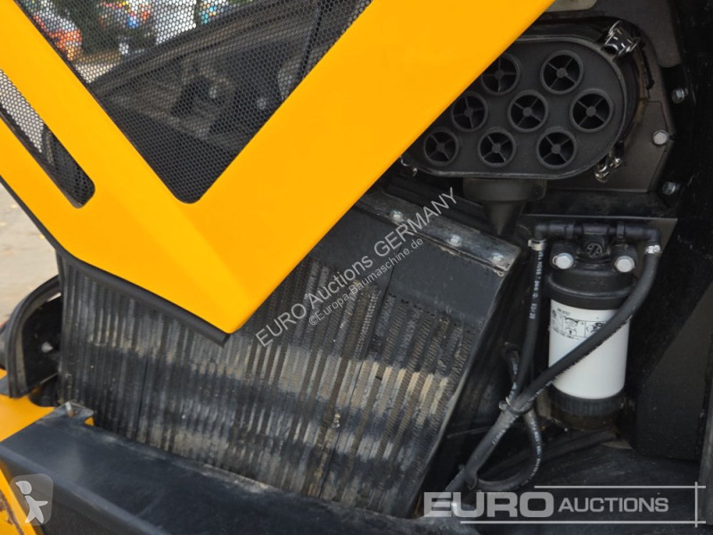 Товарач JCB 409