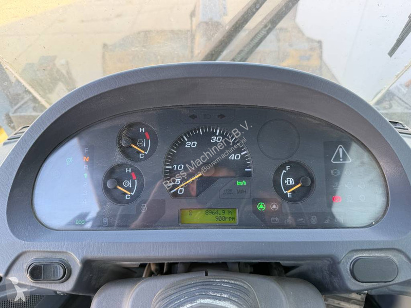 Nakladač Komatsu - Auto Greasing / Joystick...