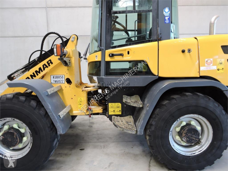 Nakladač Yanmar V80 + Fork