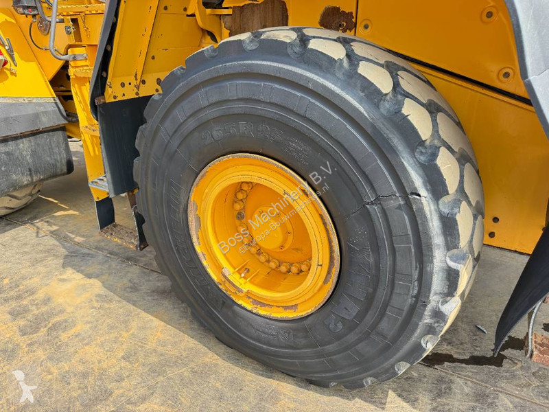Nakladač Volvo - Automatic Greasing / Camera