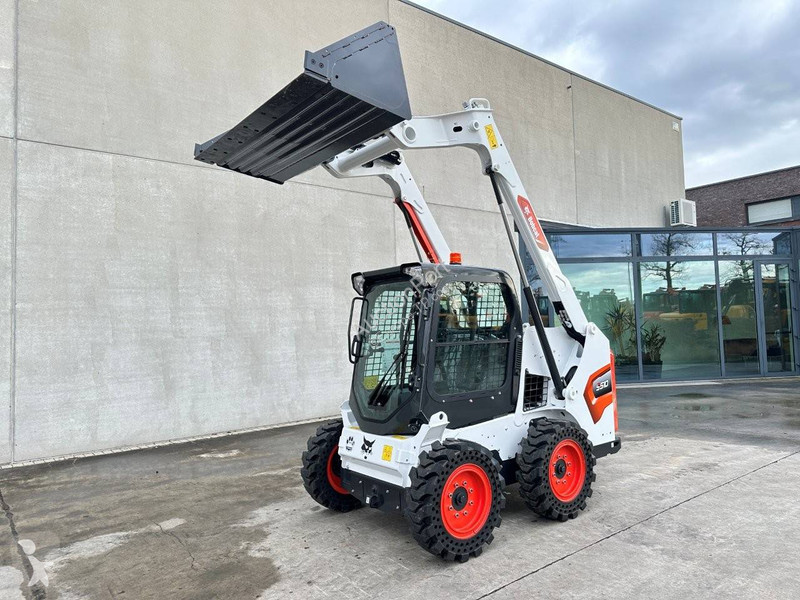 Nakladač Bobcat S510-C4