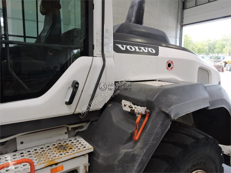 Nakladač Volvo