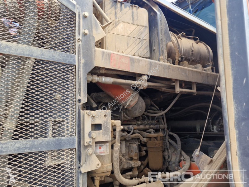 Chargeuse Hitachi 6