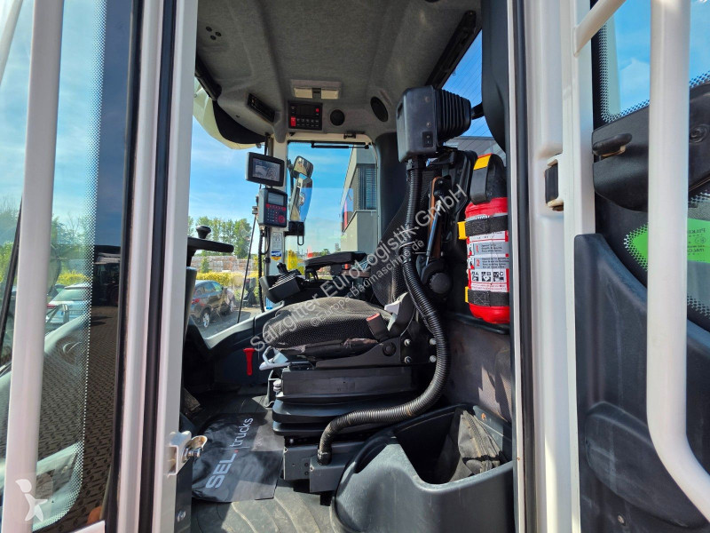 Pala cargadora Liebherr L526 | 9.504h | 2018
