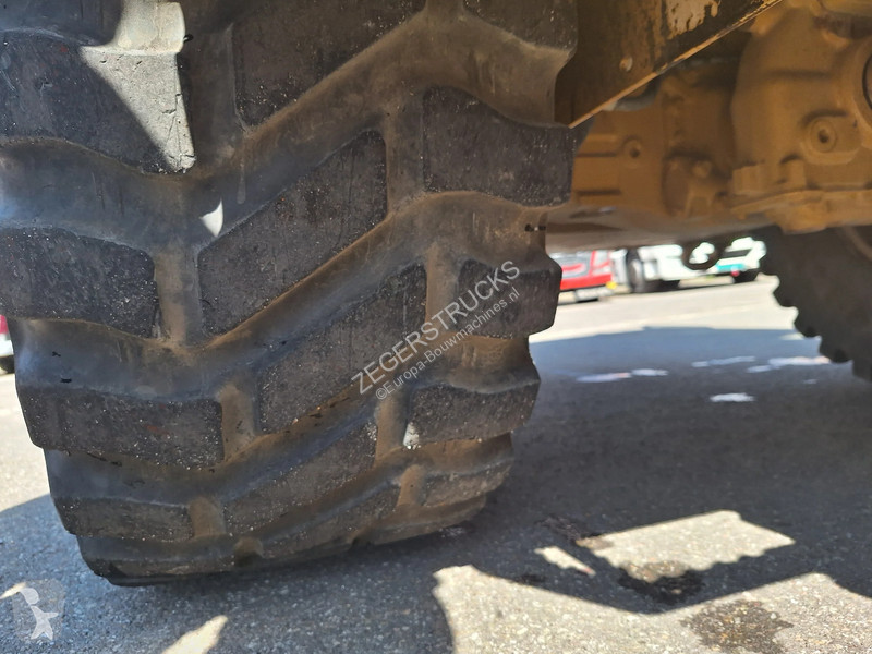 Caterpillar  loader