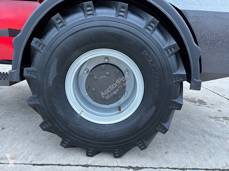 Chargeuse  WL816T