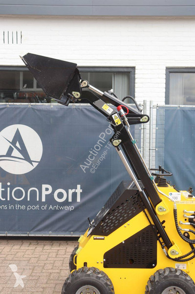 Delano S360 loader