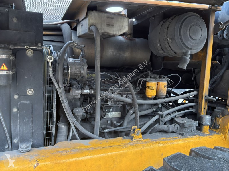 Chargeuse JCB SLP 436