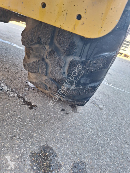 Lastare Caterpillar M M