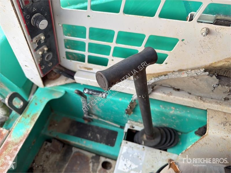 Pala cargadora IHI 2026 Skid Steer Loader