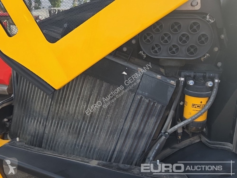 Lastare JCB 409
